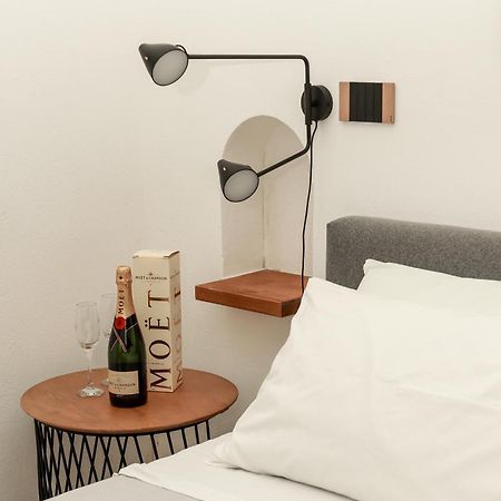 Dislocati Bnb - Jacuzzi Privata - Cucina - Tv60" - Minimal Luxury Marigliano Zewnętrze zdjęcie
