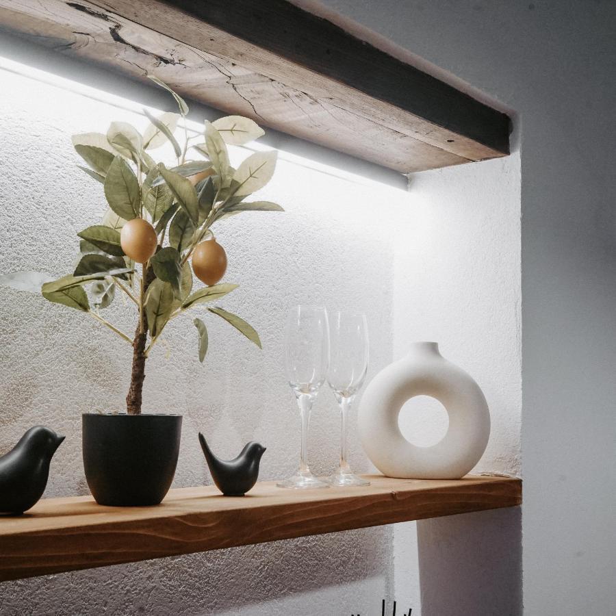 Dislocati Bnb - Jacuzzi Privata - Cucina - Tv60" - Minimal Luxury Marigliano Zewnętrze zdjęcie