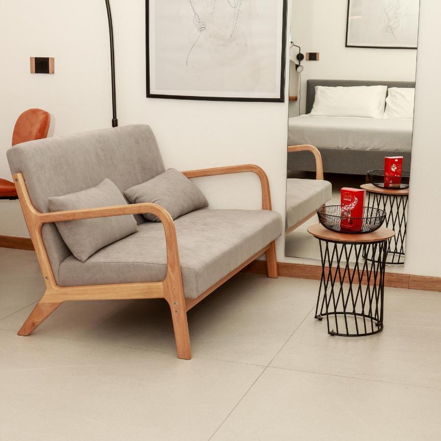 Dislocati Bnb - Jacuzzi Privata - Cucina - Tv60" - Minimal Luxury Marigliano Zewnętrze zdjęcie