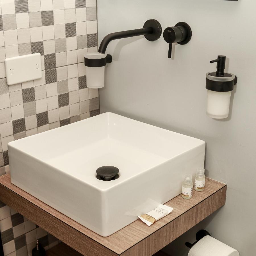 Dislocati Bnb - Jacuzzi Privata - Cucina - Tv60" - Minimal Luxury Marigliano Zewnętrze zdjęcie